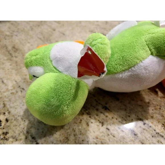 Nintendo Super Mario Bros. 8" YOSHI Plush Stuffed Animal Toy 2019 - Picture 9 of 12